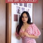 Palak Sindhwani Instagram - Saala ye dukh kaahe khatam nahi ho raha ft @chandnimimic 🙄😝 . . #reeloftheday #reelitfeelit #trendingreels #valentineweek #singlelife #explore #fyp #palaksindhwani