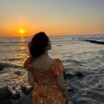 Palak Sindhwani Instagram - Something beautiful is in the horizon..🌅 . . Outfit - @faballey Boots - @luluandskyofficial . . #sunset #newbeginnings #nature #positivevibes #instamood #instadaily #ootd #grateful #fyp #palaksindhwani