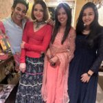 Parull Chaudhry Instagram - #aboutlastnight Thank you @bansalsmita_ @ankushmohla for being the perfect hosts and a wonderful evening #happydiwali Mumbai - मुंबई