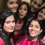Parull Chaudhry Instagram - #aboutlastnight Thank you @bansalsmita_ @ankushmohla for being the perfect hosts and a wonderful evening #happydiwali Mumbai - मुंबई