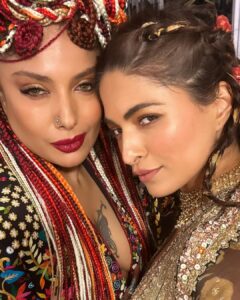 Parvathy Omanakuttan Instagram - Some people just make a place in your heart in an instant and just keep that place forever… this pataka is one of them …  And every time we meet it’s like fire meeting storm … UFFFF 🔥 Love you my D 😘😇❤️
Can’t wait to see you again soon ❤️