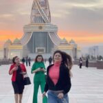 Pooja Batra Instagram - #Birthday #Swag Thank You for all your love & wishes 🩷🩷🌸🌸