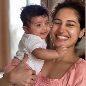 Pooja Ramachandran Instagram - We made a wish and you came true.
All of god’s grace in one tiny face. 

📸 @highonkokken 

#twinningiswinning #twinning #twinningwithmommy #kiaankokken