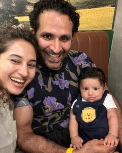 Pooja Ramachandran Instagram - Our first pizza date lunch with @kiaankokken The day is not far away when Kiaan starts eating our favourite with us sooooon!! 

Kiaan’s first mall visit. :) 

#lafamilia #familytime #pizzalovers #lovemyfamily #treatday #sourdoughpizzas #kiaankokken #babysdayout