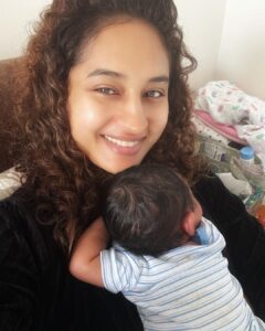 Pooja Ramachandran Instagram - Nothing has felt more mine than what has grown inside of me. ⭕️♾️♥️

To mothers, going to be mothers and trying to be mothers, stay blessed. ♥️🥰♥️

#myfirstmothersday #mommy #babyboy #kiaankokken