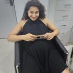 Pooja Ramachandran Instagram - Enjoying my make shift portable table 🤪