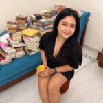 Poonam Bajwa Instagram - 🖤 Hyderabad