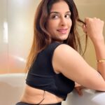 Poonam Dubey Instagram - When you can’t decide which pic is better, post all & let your friends decide… Comments please 🙈 Mumbai, Maharashtra
