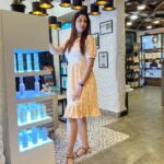 Poonam Dubey Instagram - Swipe to see what I use for my Healthy and happy hair.😍🥰 . . . . . #happyme #salontime #blessed #lady #poonamdubey Affinity Salon Juhu