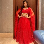 Poonam Dubey Instagram - Thank you so much @tridenteventsandmedia for awarding me with title of “most gorgeous actress of bhojpuri film industry “ It was honoured to be part of #globalinspirationalawardsandfashionshow Special thanks to @disha_d_kakran shivkakranofficial Thank you so much my partner and choreographer @m.k__gupta_joy 🥰🥰 . . . Style by @vidyamourya096 ❤️ Makeup hair by @snehalataarora ❤️ #poonamdubey Mumbai, Maharashtra