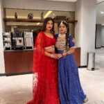 Poonam Dubey Instagram - Thank you so much @tridenteventsandmedia for awarding me with title of “most gorgeous actress of bhojpuri film industry “ It was honoured to be part of #globalinspirationalawardsandfashionshow Special thanks to @disha_d_kakran shivkakranofficial Thank you so much my partner and choreographer @m.k__gupta_joy 🥰🥰 . . . Style by @vidyamourya096 ❤️ Makeup hair by @snehalataarora ❤️ #poonamdubey Mumbai, Maharashtra