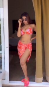 Poonam Dubey Instagram - My identity, Dignity Remains same if I  wear Bikini or Indian dress….
#dontjudgeme 
Bikini 👙 by @accessorizeindiaofficial 

.
.
.
.
.
.

#bikini 
#babe 
#model
#actress 
#poonamdubey 
#mylove 
#mylife 
#myrules ❤️♾️👑🧿😇