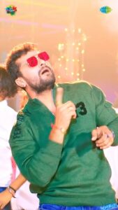 Poonam Dubey Instagram - आज हैप्पी-हैप्पी दिल बा...
#reels बनावा अइसन के भीतरी से गजबे #feel बा।
.
.
.
#DhamakaHoiAraMein2 #saregama #humbhojpuri #bhojpuri #bhojpurisong #bhojpurilover #hitmachine #trendingstar #viralsong #khesarilalyadav #shilpiraj #bhojpurisingers #bhojpurireels #reelsinstagram #reelkarofeelkaro #patna #bihar #ara #ranchi #jharkhand #bhojpuriswag