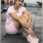 Poonam Dubey Instagram - Never give up Becoz great things take time.😇😇 Shoes and outfits @underarmour #motivationalquotes #thoughtoftheday #livelife #focused #selflove #selfcare #blessed #lifestyle #poonamdubey ELIXIR Fitness