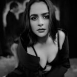 Prachi Tehlan Instagram - Being a BATWOMAN 🦇 Photographer: @richard_antony_ Designer stylist : @jishadshamsudeen Makeup & HairStyling : @jcb_kochi Crew :@cinematographer_jibin_dev @knowrich Retouch : @sam_retouch #quirky #sexy #fun #kochi Kochi, India