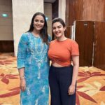 Prachi Tehlan Instagram - All about yesterday 🥹 during @amma.association rehearsals ☺️💕💕 @anu_sithara @jojugeorgeactorofficial @noushifatiz @actorjomol #keralaactors #malayalamactors #amma #performers #actorslife #loveforthework #happyfaces Kochi Marriott Hotel