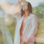 Prachi Tehlan Instagram - ‘Feeling confident, being comfortable in your skin - shape - size — That’s what really makes you beautiful’ ! ❤️ Muse: @prachitehlan Photographer: @richard_antony_ Designer stylist : @jishadshamsudeen Makeup & HairStyling : @jcb_kochi Crew :@cinematographer_jibin_dev @knowrich Retouch : @sam_retouch #beingboldandboundless #beingboldandunapologetic🗣 Kochi, India