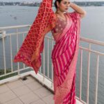 Prachi Tehlan Instagram - ✨My Festive season began with @kochimarriott feeling all vibrant and Colorful ✨ Styled By: @rishu812 Wearing: @rckc.aurum MUAH: @makeup_by_shibinantony Captured By: @ebin_jozef_antoni @manishmalhotra05 x @kochimarriott x @marriottbonvoy #DiwaliWithMarriott #KochiMarriott #MarriottBonvoy #diwalivibes #kochi #sareelove Marine Drive, Cochin, Kerala
