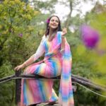 Prachi Tehlan Instagram - My love for vibrant Color’s and sarees 🩷 Wearing : @thira_wavesofdrapes Location: @parakkatnatureresortmunnar Clicked By: @amal.nef Munnar,kerela