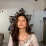 Prajakta Mali Instagram – आणि आज “प्राजक्तराज- पारंपरिक मराठी साज” मध्ये समाविष्ट झालेला दागिना आहे.., 
“नमस्कार तोडे”. 
(मोत्याच्या बांगड्या) 
,
Website- www.prajaktaraj.in
@prajaktarajsaaj 
.
#सोनसळा #प्राजक्तराज #नमस्कारतोडे #prajakttamali @🌟