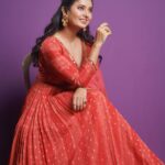 Prajakta Mali Instagram – Believing in the power of magic 💫
.
Everything can change upside down in a fraction of second. 
.
#magic #happens #navratree #red #prajakttamali @💥

.

Outfit: @bahaaraofficial @pop.potential
Jewellery – @aarika_by_chandrika 
Styled by – @rajasidatar @sheerlychic
Assisted by – @_mansikadam13
Hmu – @seemaofficial @mirrormajestymakeupacademy_
Clicked by – @thepolaroid8