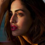 Priya Banerjee Instagram - क्लोज़ up👄 Sneak peek into a kickass shoot with my fav @framingframesbyps ❤️ Can’t wait to share the pics🔥
