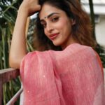 Priya Banerjee Instagram - Shubho Bijoya🌺