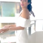 Priya Banerjee Instagram - 🤍 HMUA @makeupbychanch Stylist: @jigisha.dalal Jumpsuit: @lavishalice Neck chain: @whbm Heels: @zara