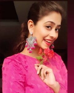Priyaa Lal Instagram - #saturdayvibes 💗