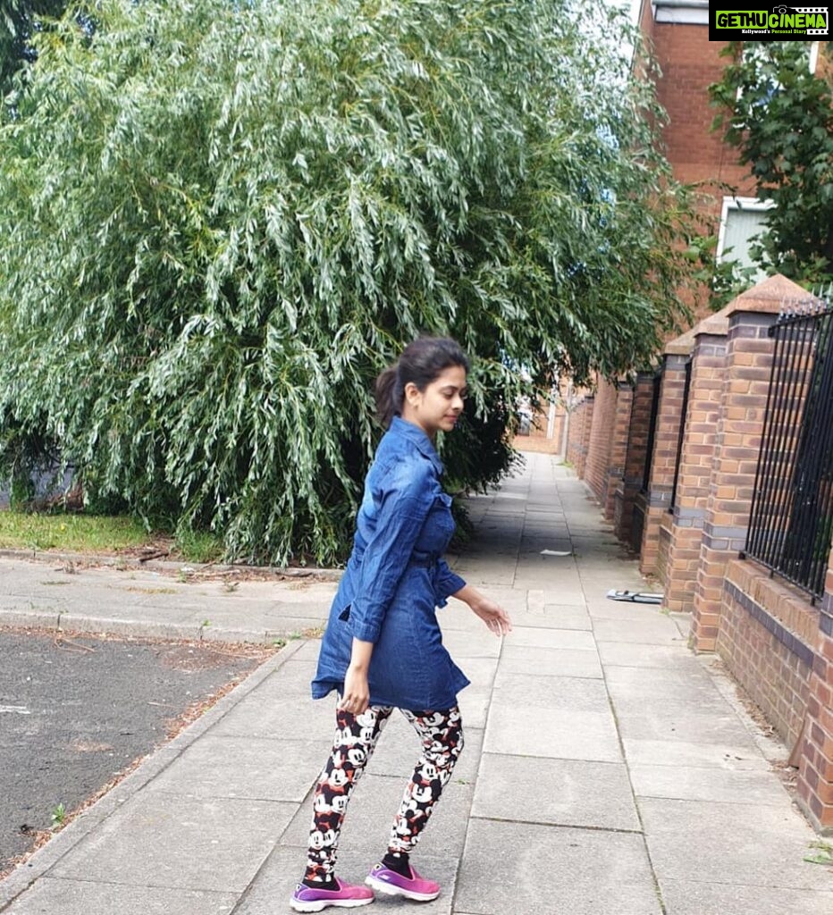 Priyaa Lal Instagram - #goodmorning #candid Liverpool, England UK