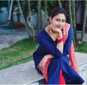 Priyaa Lal Instagram - 💙❤