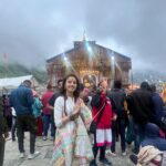 Priyanka KD Instagram - 6th jyotirling complete in श्रावण .. मैंने तो इच्छा माँगी थी पूरी तो उन्होंने की … 22 km walk के समय बोहोत problems आए क्यूकी की मैंने किसीका सहारा ना लेने का ठान लिया था पर मेरे बाबा आने द्वार के बाद जो सुकून मिला और साथी मैं अभिषेक भी किया तो वो feelings उसको बयान करने के लिए शब्द नहीं हैं …. बोलो जय श्री केदार 🙏🏻 #harharmahadev #harharmahadevॐ #kedarnath #jyotirling #hindutemple #mahadev #ॐ_नमः_शिवाय #priyankakholgade श्री केदारनाथ ज्योतिर्लिंग ,उत्तराखण्ड