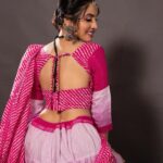 Priyanka KD Instagram - Pink 💗………. Costume: @heenadesignerstudio.fabrics makeup: @diptidedhiamua #photoshoot #photography #pictures #picoftheday #garba #navratrilook #navratrispecial #pink #pinky #priyankakholgade #gujrat #mumbai #maharashtra