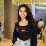 Priyanka KD Instagram - Shopping time 😍…. #photooftheday #photooftheday #pics #pictures #shoppingmood #photo #smile #happy #mumbai #maharashtra Phoenix Marketcity - Mumbai