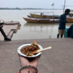 Priyanka KD Instagram - शिव से ही श्रृष्टि है , शिव से ही शक्ति है, अति आनंद सिर्फ़ शिव भक्ति है ! ॐ नमःशिवाय 🙏🏻🛕☘️🌺🪷….. #harharmahadev #harharmahadevॐ #shiv #shiva #mahadev #priyankakholgade #life #ॐ #om #kashivishwanath #kashi #shrikashivishwanath #temple #hindu #bholenath श्री काशीविश्वनाथ ज्योर्तिलिंग मंदिर - Shri Kashi Vishwanath Jyotirlinga