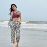 Priyanka KD Instagram - Amazing click 🥰…. #priyankakholgade #photography #photooftheday #pictures #candid #instagram #instagood #pics #love #life #lifestyle #smile #happy #aandrapradesh Antarvedi Beach