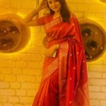 Priyanka Mondal Instagram - মহা নবমীর রাত সবাইকে জানাই শুভ বিজয়া দশমীর আন্তরিক শুভেচ্ছা ও অভিনন্দন 🙏🏻 #pujo2023 Saree from @nallisilksarees