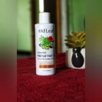 Priyankha Masthani Instagram - @myoldleaf_hairoil OldLeaf herbal hair oil is made with a blend of carefully selected herbs, oils, and botanical extracts that have been used for centuries to promote hair growth and strengthen hair follicles. We take pride in our commitment to using only natural ingredients, free from harmful chemicals that can damage hair and scalp.. Whats app:9597784888