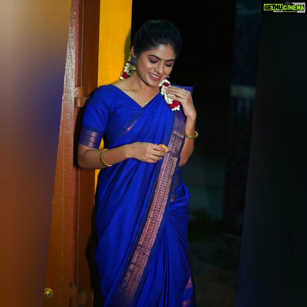 Priyankha Masthani Instagram - கிடைப்பது நீயாக இருந்தால் இழப்பது எதுவாக இருந்தாலும் சம்மதம்.. Saree:- @kaithari_nesavu_sarees Pc:- @ajay_clickers___photography_ Omalur, Salem district.