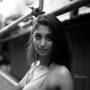 Rachel David Instagram - stages of eye contact // 
.
.
Photographer @syam__babu 
Stylist @joe_elize_joy 
Assisted by @sanliya_sabu 
Hair & make up @rizwan_themakeupboy