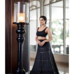 Rachel David Instagram - I lit a candle bigger than me this Diwali // Also, May your light shine a million times brighter than this candle // 🌟 . . 📸 @rejibhaskar_ Hair & makeup @makeupandhairbysagallya Styling & outfit @styled_by_gk ♥️ #happydiwalifam