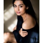 Rachel David Instagram - hot but cold, cold but hot // ya’ll feel me? . . 📸 @vjwesley Hair & make up @makeuphub.india