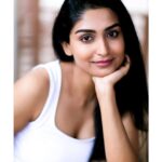 Rachel David Instagram - kids don’t forget your sunscreen // ☀️ . . Photographer @vjwesley Hair & make up @makeuphub.india #sunscreeneveryday #butfirstsunscreen #notasunscreenadvertbutitshouldbe #butvitamindisgoodforyou