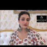 Ragini Khanna Instagram - Seminar at Mehsana Gujarat at 3rd & 4th January 2024. Live makeover of Bollywood actress @raginikhanna By Celebrity Make-up Artist @makeover_by_heenajoshi organized by @sargam_beauty_club_association . . #celebritymakeupartistheenajoshi #teamheenajoshi #shrutibeautysalonsurendranagar #shrutibeautysalon