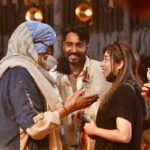 Rahman Instagram - Throwback When my family visited me on the sets of #ganapathpart1 @amitabhbachchan @gauaharkhan it was a great honour working with the legend , a dream come true , and also charming Mrs Gauhar khan. #actorslife #bollywood #kerala #indianactress #onthesets #filmsetlife #hindifilms #love Mumbai Film City