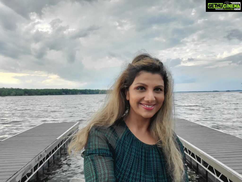 Rambha Instagram - Selfee with nature ❤️#nature #sky #celebrity #monsoons #clouds #sky #love #fashion#photography #selfie
