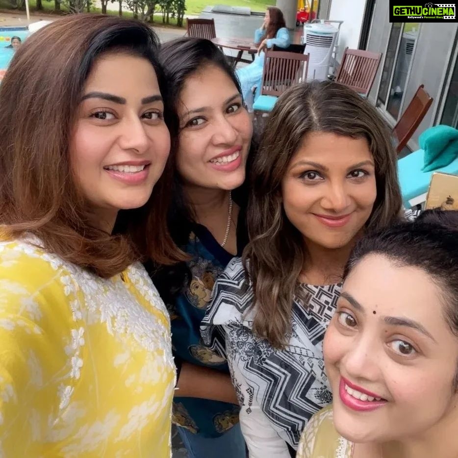 Rambha Instagram - With friends ❤️#celebration #friendship