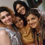 Rambha Instagram - Lovely time catching up with friends (family)after long time 😍🥰love you khush 😘 thanks