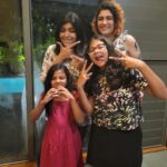 Rambha Instagram - Lovely time catching up with friends (family)after long time 😍🥰love you khush 😘 thanks