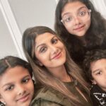 Rambha Instagram - My birthday pics with my lifelines ❤️❤️❤️😘😘😘trying to squeeze in one frame 🤩❤️#celebrity #celebration #family #reels #housewife #women #celebstyle #fans #media #press#selfie #pics #believeinyourself #yourself #selflove#beautiful #gorgeous#birthday #birthdaygirl #birthdaycake